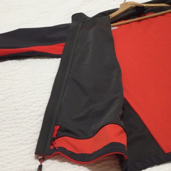 EUC Mens The North Face TNF Apex Summit Series XL Red/ Dark Gray Jacket - Picture 10 of 16